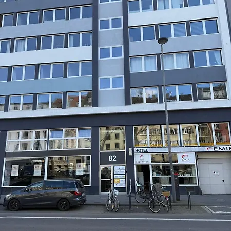 Garni Emir Pensjonat 3*