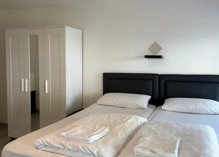 Vendégház Garni Emir 3*