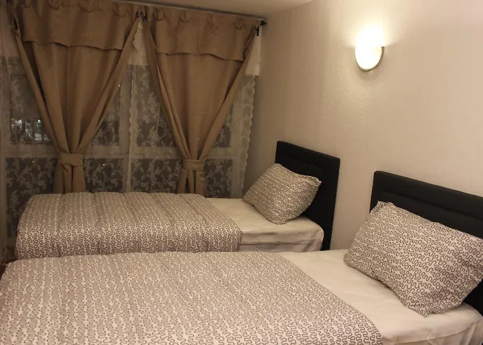 Pensjonat Garni Emir Kolonia