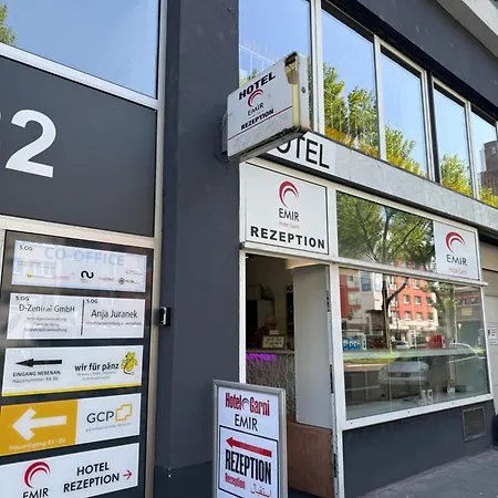 Pensjonat Garni Emir 3*