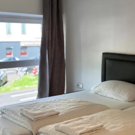 Pensjonat Garni Emir 3*